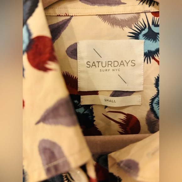 Saturdays Surf NYC Short Sleeve Button Up Print Shirt Size Small - Picture 3 of 4